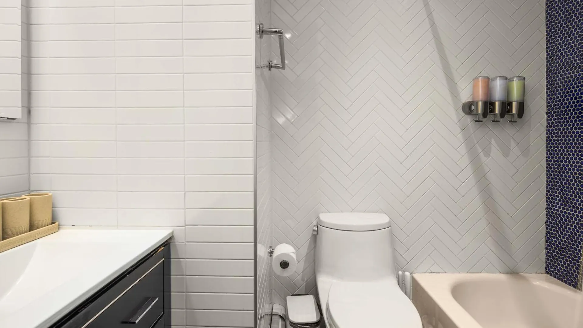 뉴욕 Nyc'S Prime Location Upscale 2Br 아파트